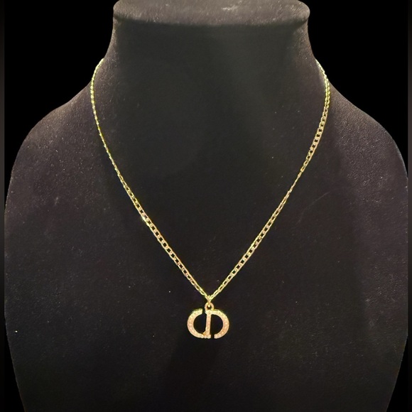 Christian Dior Gold Pearl Pendant Necklace - Picture 1 of 4